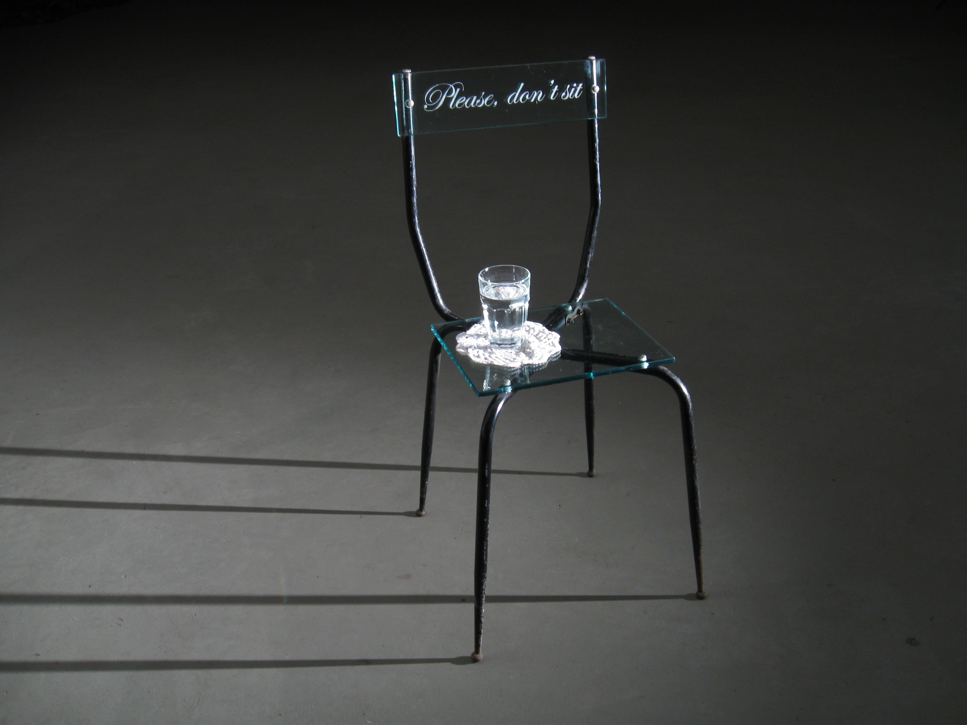 Table, please don’t sit